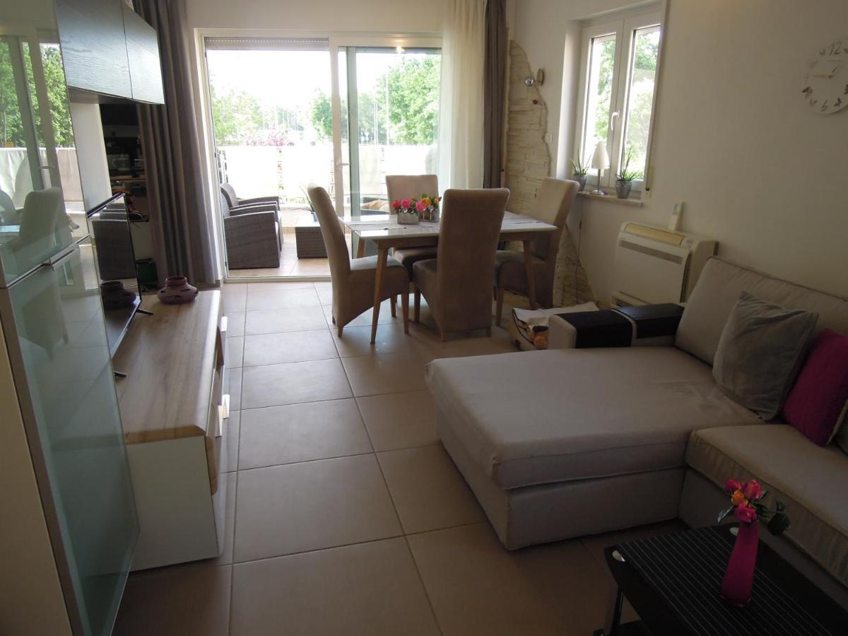 Stella Maris Appartement Umag Exterior photo